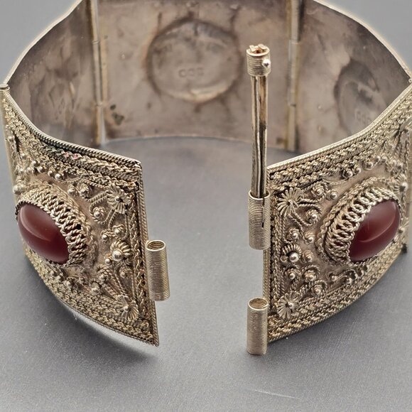 Antique 900 Silver Cannetille Carnelian Cabochon Hinged Panel Bracelet 7" - Picture 5 of 16